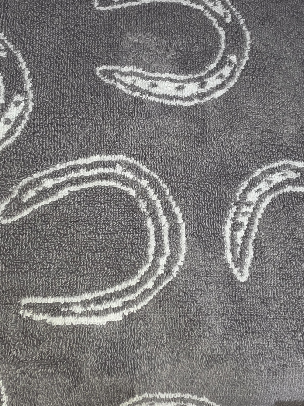 Wrangler Gray Bath Towel - Quick Dry - Picture 4 of 6